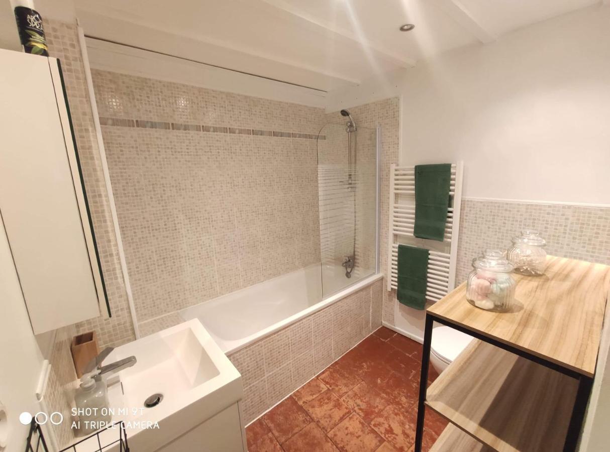 La Petite Maison Dans La Bastide Carcassonne Luaran gambar